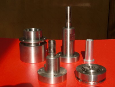 精密機械零配件數控加工 單件定制的優勢與法律合規指南